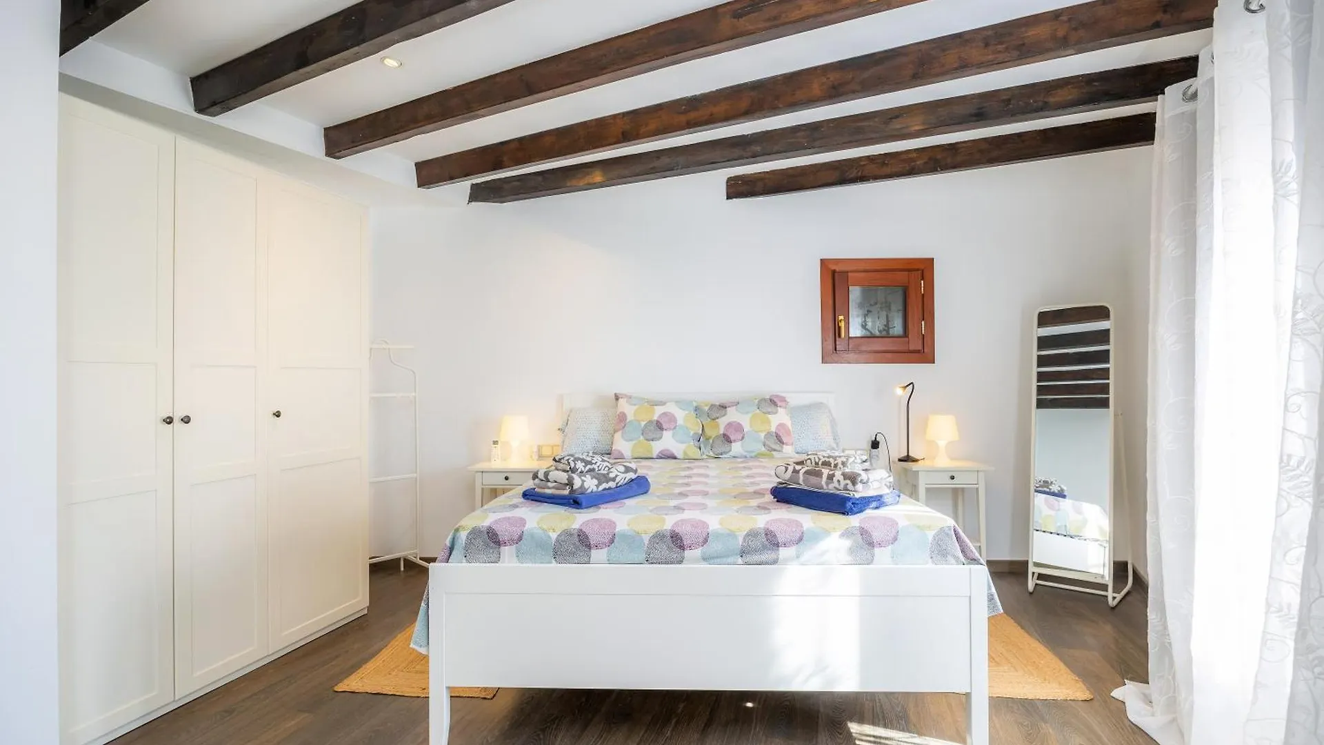 Appartement Duplex Can Roses Moscari
